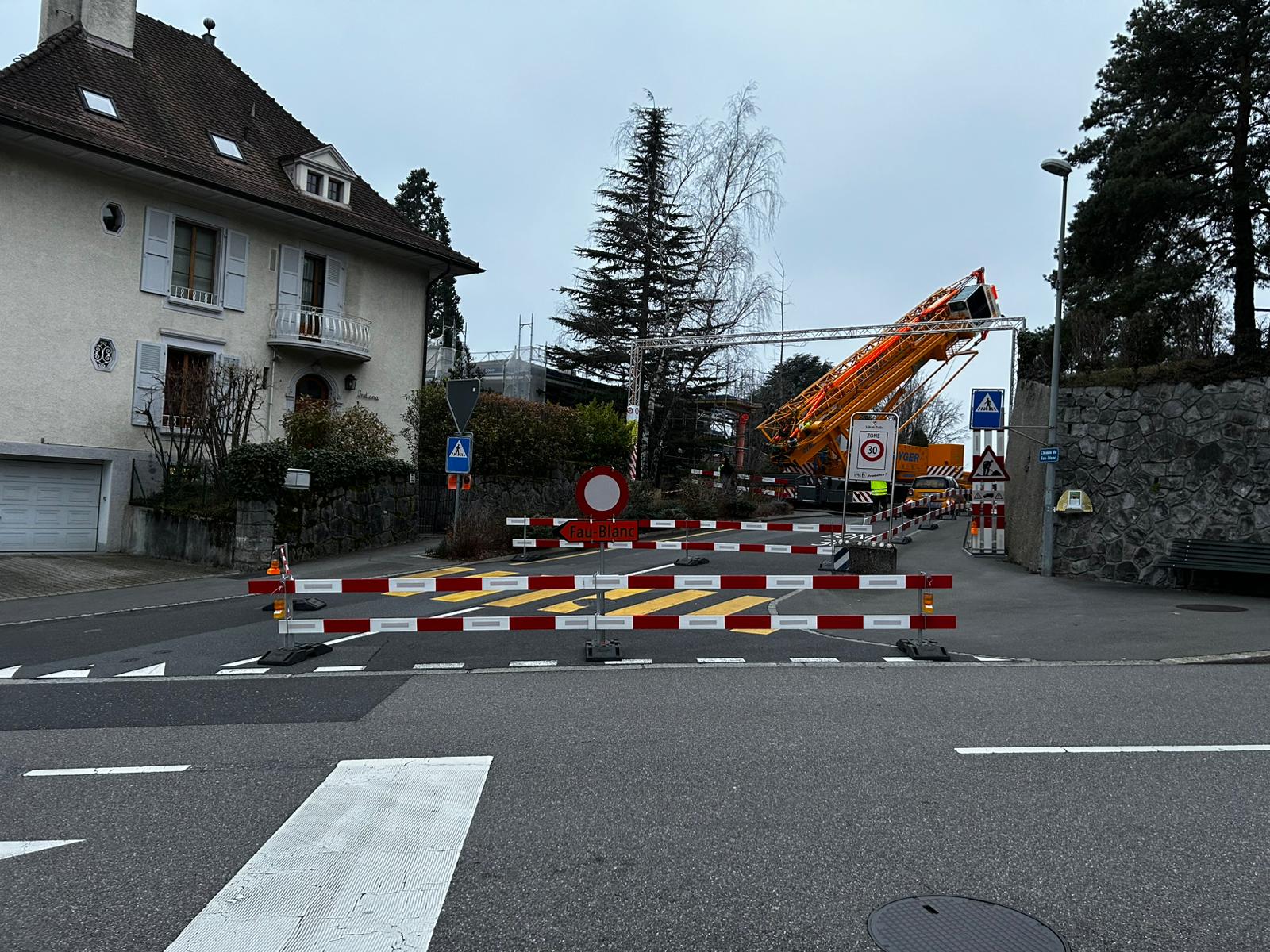 Location et installation de matériel de signalisation temporaire pour chantier en Suisse romande